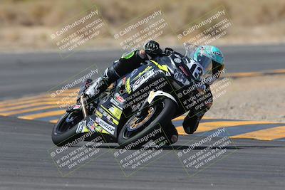 media/Apr-16-2023-CVMA (Sun) [[6bd2238b8d]]/Race 11 500 Supersport-350 Supersport/